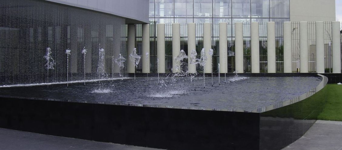 Golden Moon Hotel Entry Water Feature