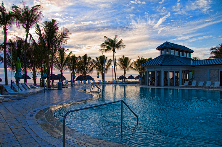 Naples Beach Hotel & Golf Club Infinity Edge Pool