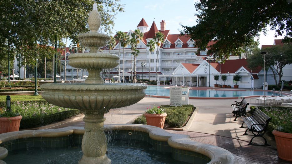 Luxury Family Resort Water Feature