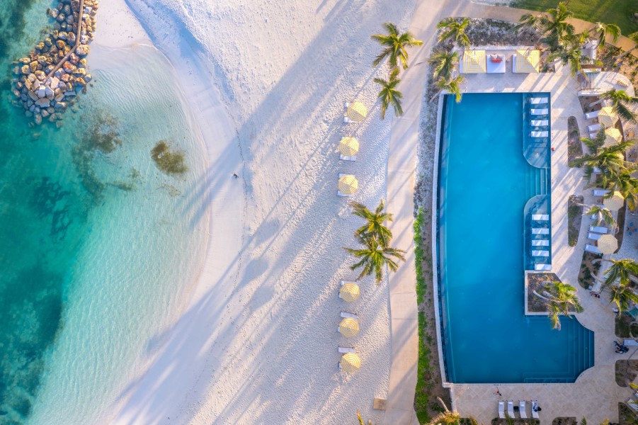 Eclipse at Half Moon features a new pool just steps from ocean.