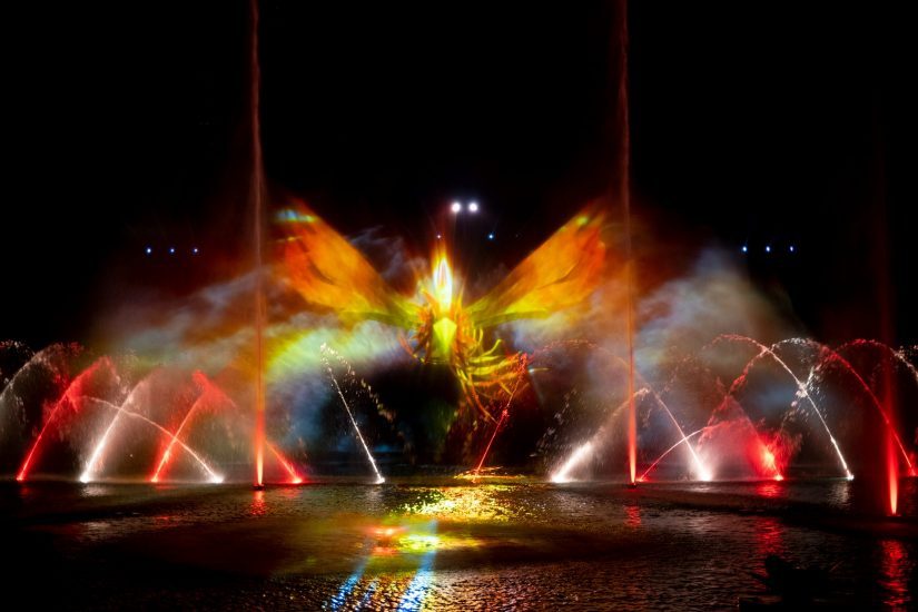 Giant phoenix on video projection screen during Vinwonders Once Fountain show