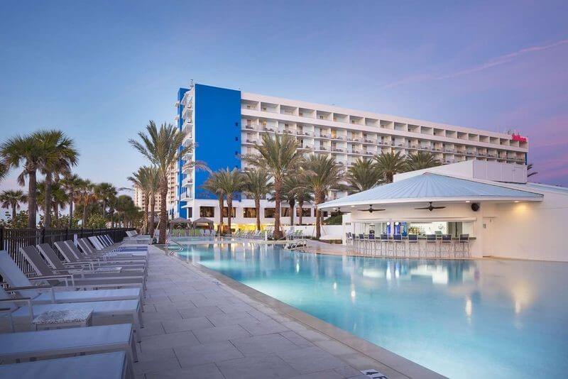 Hilton Clearwater Beach pool deck seating